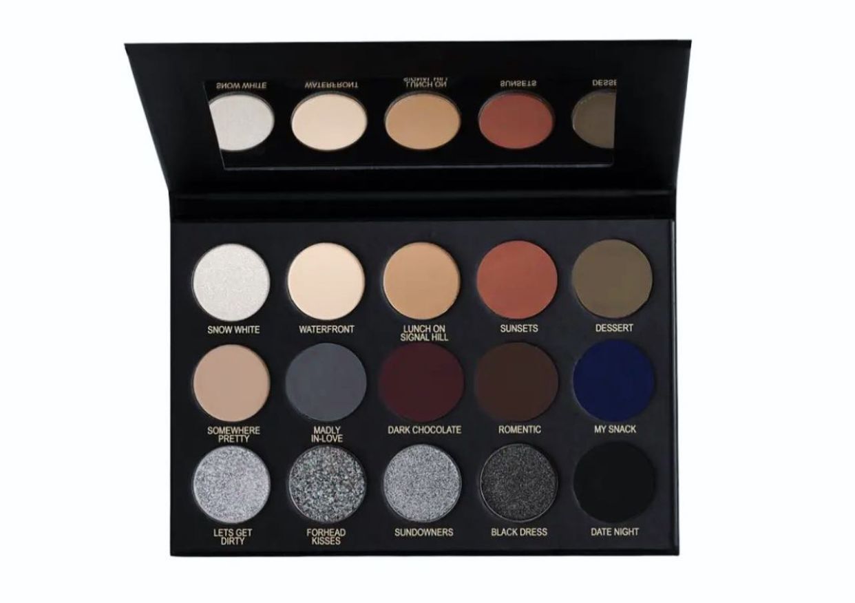 Nhizah beauty lab indigo palette