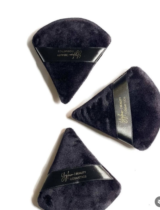 Yglam Beauty triangle puff