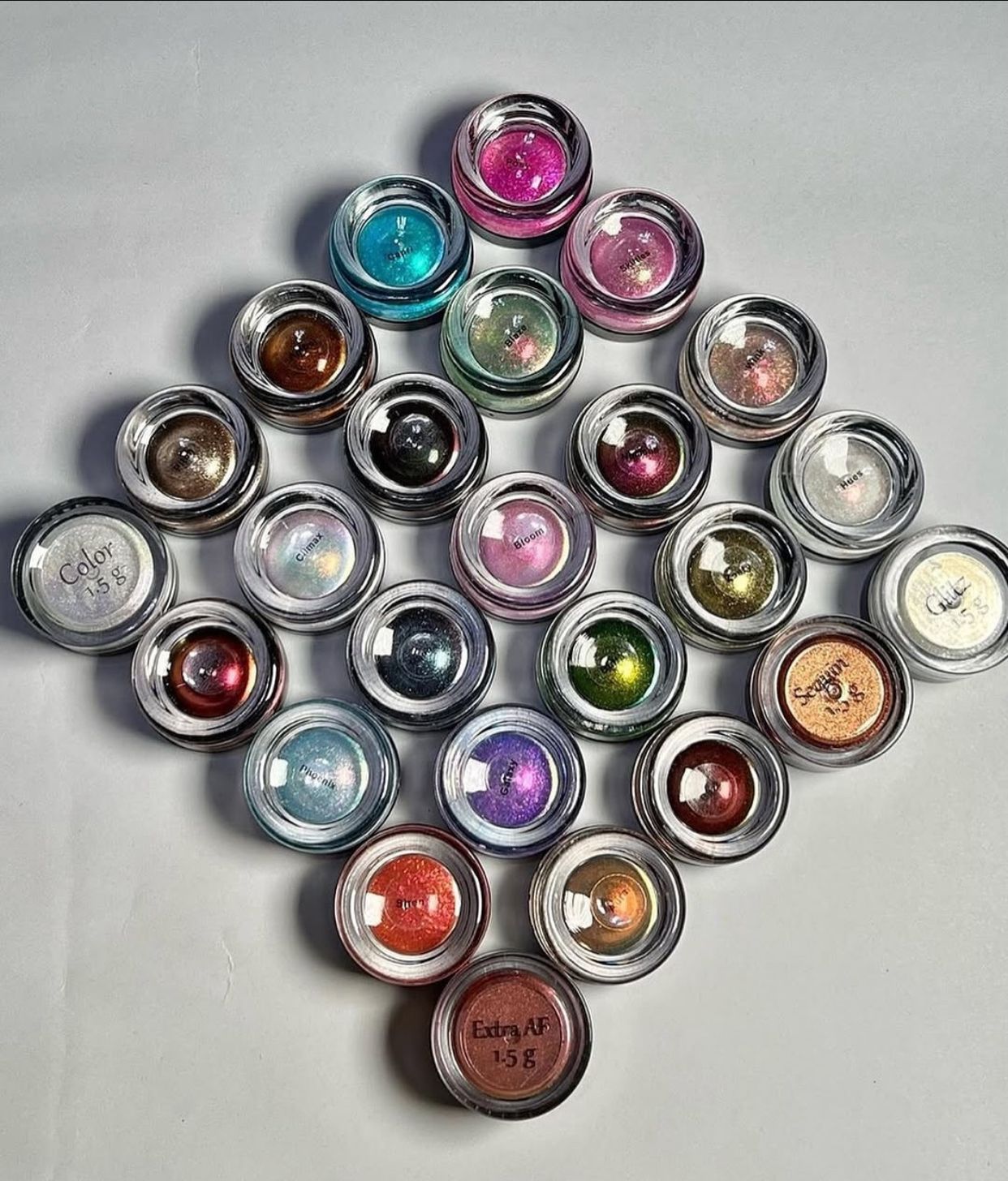 Yglam Twinkle pigments ( shade : Posy )