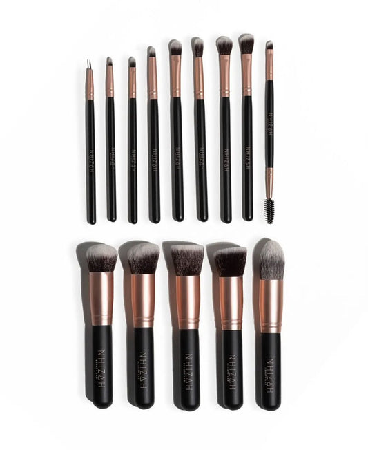 Nhizah brushes